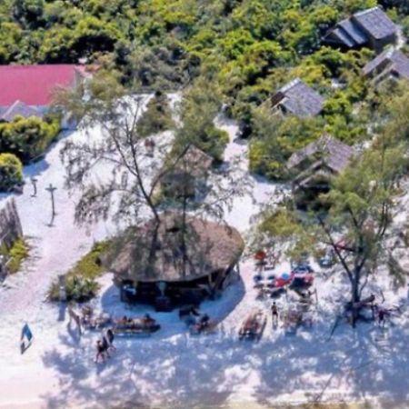 ทรี บาร์ โฮสเทล เกาะรงสำลน ภายนอก รูปภาพ